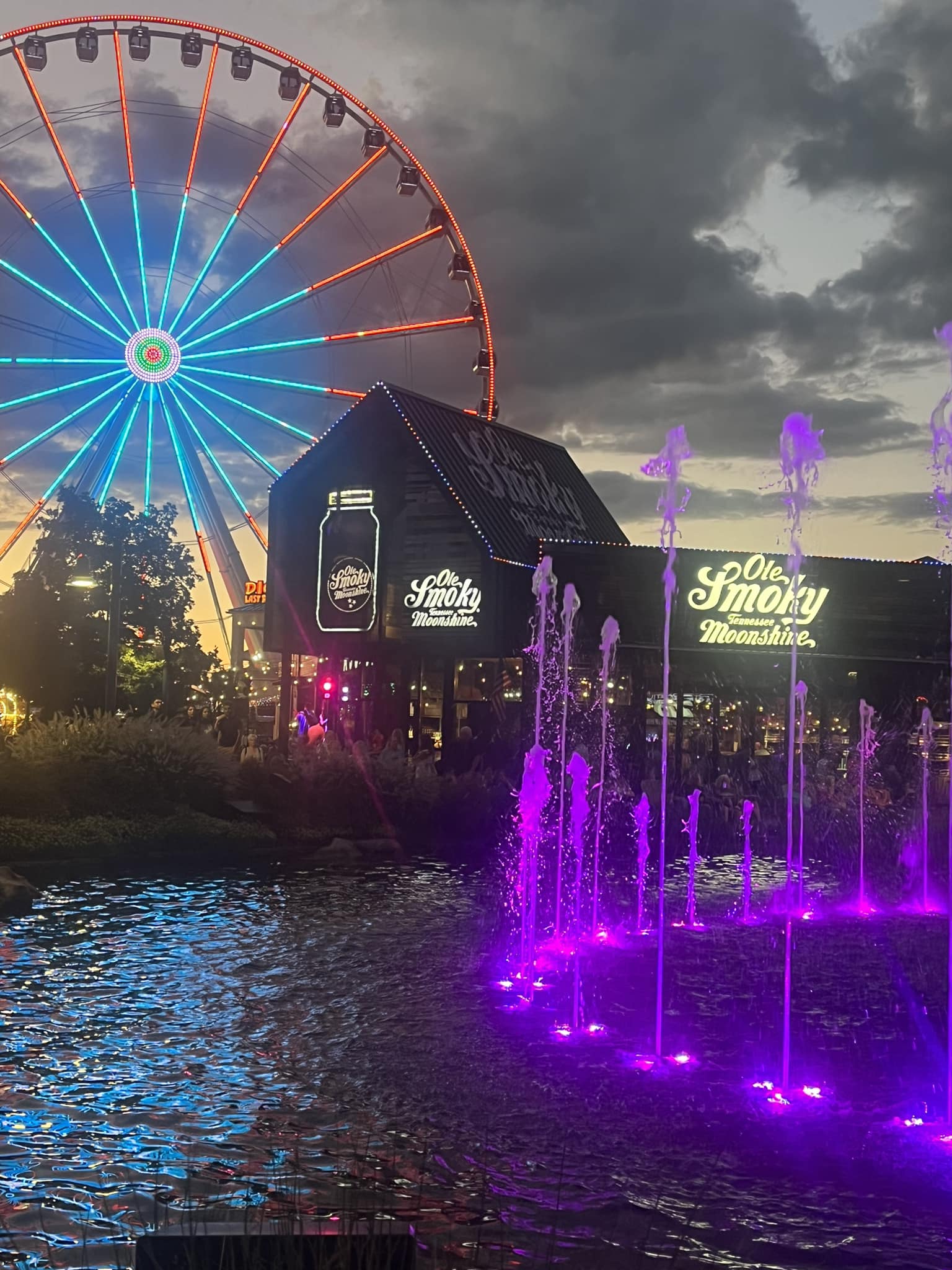 Two Takes on Pigeon Forge, TN: Where the Smokies Meet Southern Fun